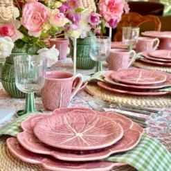 Bordallo Cabbage saladeschaal ø 29,5 cm aardewerk roze