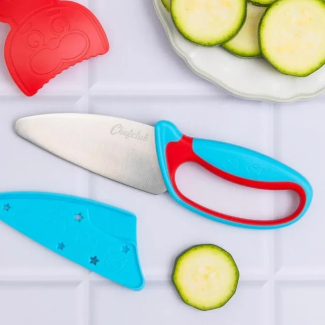 Chefclub kindermes met vingerbeschermer blauw/rood