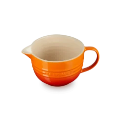 Le Creuset beslagkom 2 liter aardewerk vulcanique