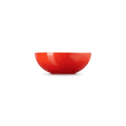 Le Creuset saladeschaal 2,2 liter ø 24 cm aardewerk kersrood