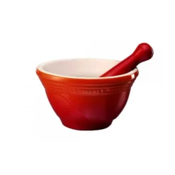 Le Creuset vijzel 300 ml aardewerk kersrood
