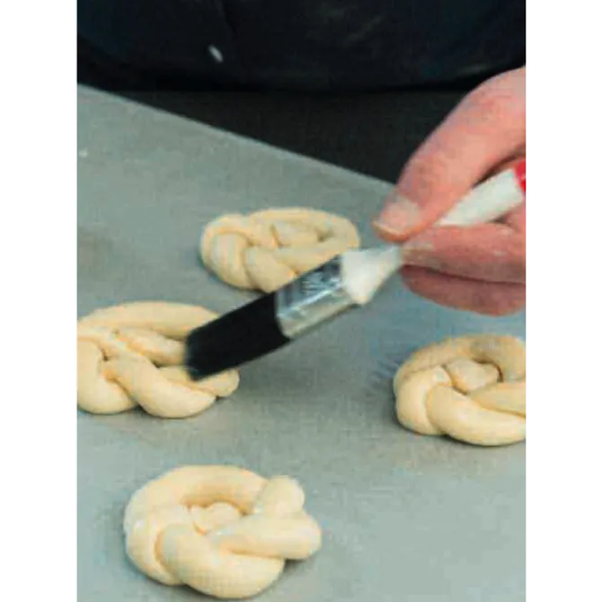 Meer meesterlijk brood : van brioche tot bijzondere broodjes