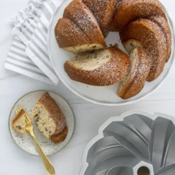 Nordic Ware Braided Bundt tulband ø 26 cm gietaluminium goudkleurig