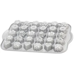 Nordic Ware Bundt Tea Cake & Candy bakvorm 30 stuks 36 x 25 gietaluminium grijs