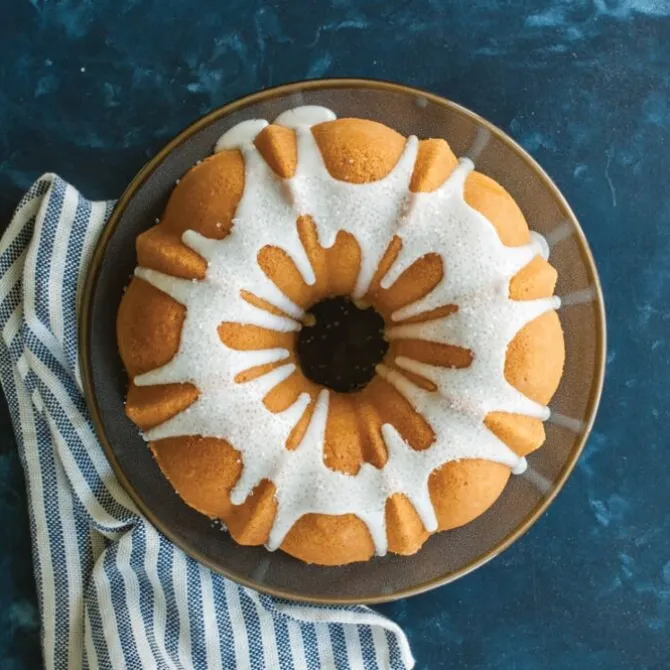 Nordic Ware Chocolate Bundt tulband 26 cm aluminium rood