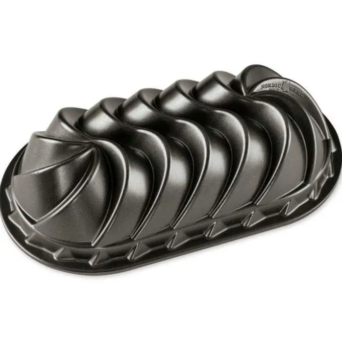 Nordic Ware Heritage broodbakvorm 29 x 16,2 x 7,3 cm donkergrijs