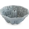 Nordic Ware Very Merry Bundt bakvorm zilver aluminium