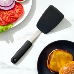 OXO Good Grips flexibele keerspatel silicone zwart