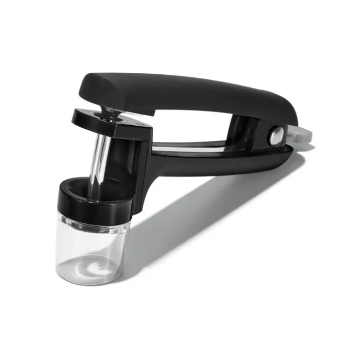 OXO Good Grips kersen- en olijvenontpitter kunststof zwart
