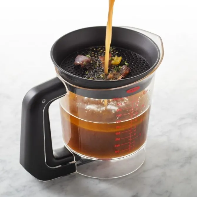 OXO Good Grips vetscheider met knijpgreep 1 liter kunststof