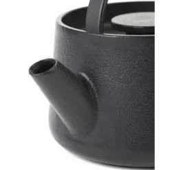 Serax INKU by Sergio Herman theepot 600 ml gietijzer zwart