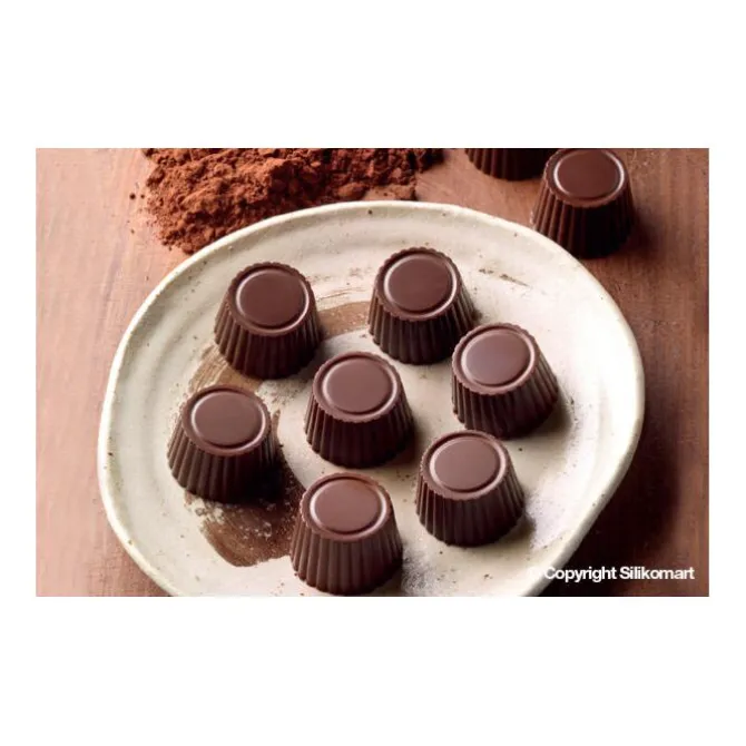 Silikomart EasyChoc Praline bonbonvorm 15 cilinders ø 3 cm silicone bruin