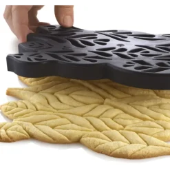 Silikomart Voila Cookie leaves uitsteker kunststof zwart
