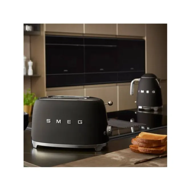 Smeg 50's style broodrooster 2 sleuven staal mat zwart